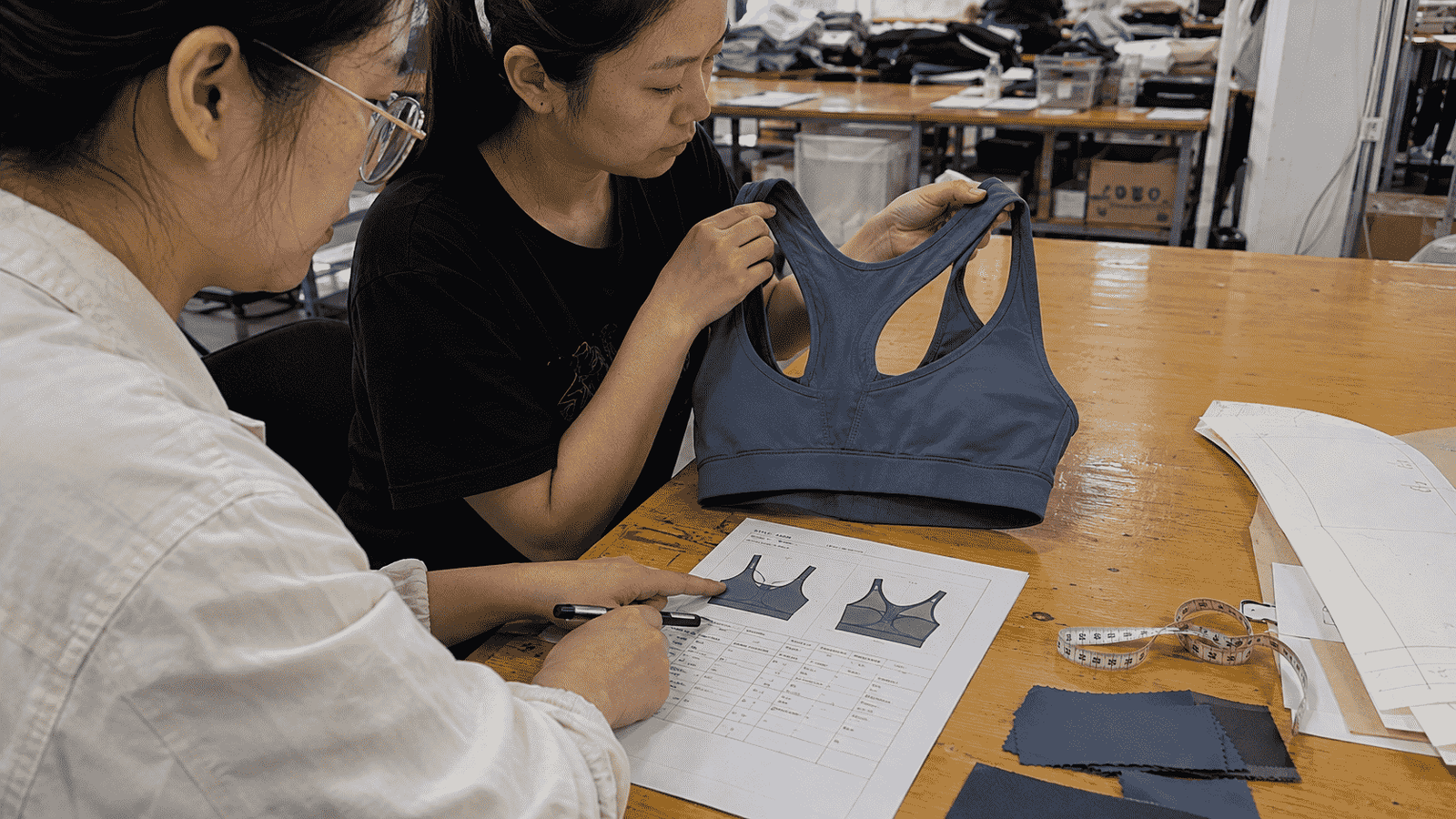 MOVEVOX ODM activewear development showing concept sketch sample and manufacturing process