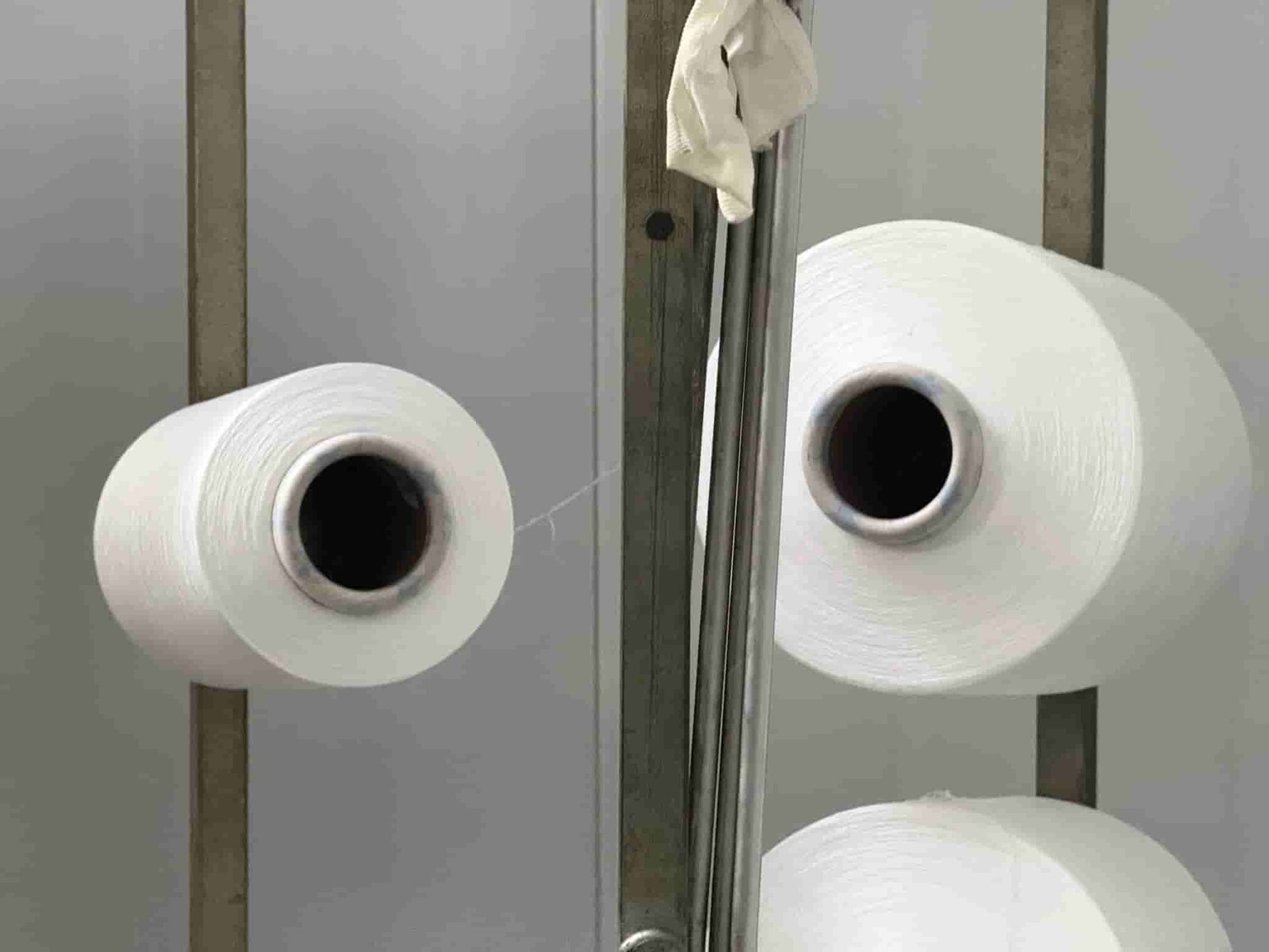 Workout wear bulk color material preparation