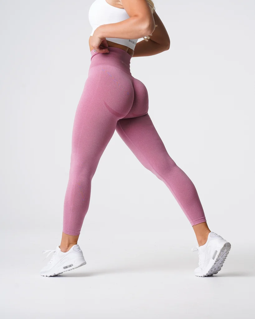 Graduated compression circular knit seamless leggings