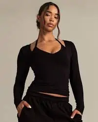 Lightweight cropped half zip activewear jacket for women's outdoor training