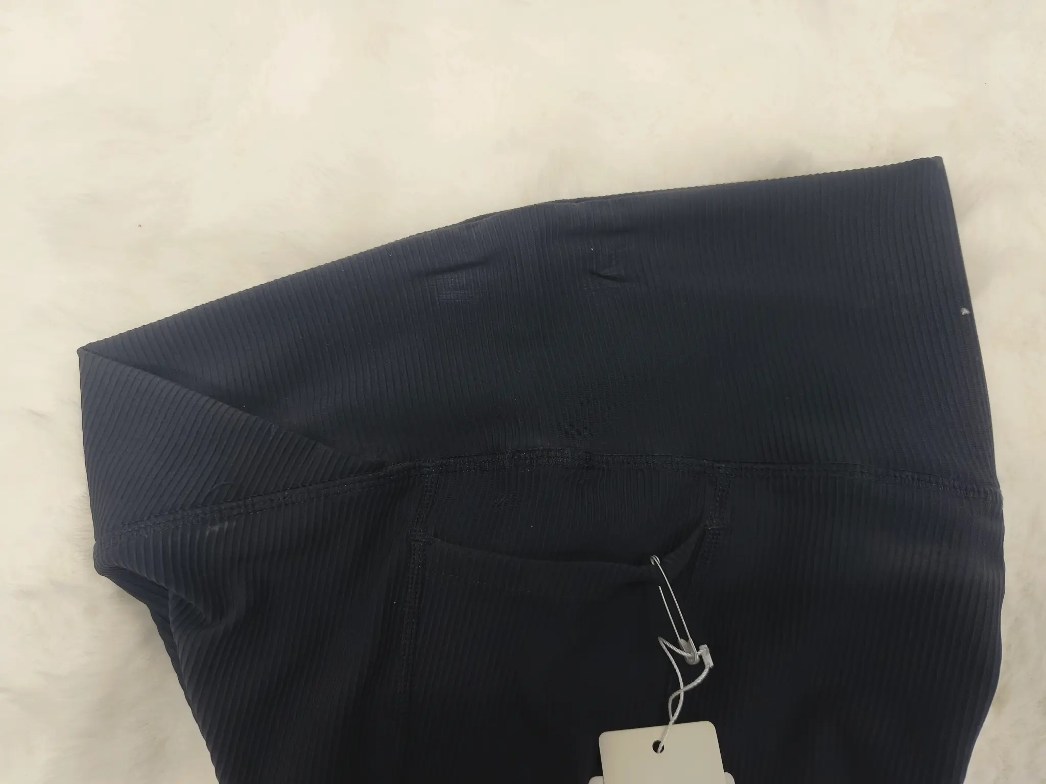 Crossover waist overlap measurement inspection